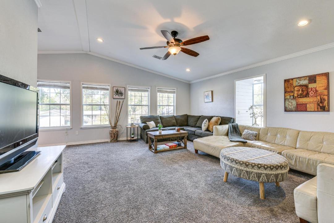 Photo of Livingroom in Wright