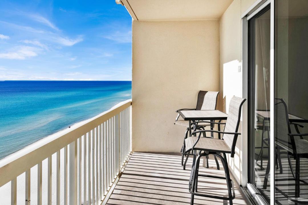 Photo of Patio Balcony in Miramar Beach