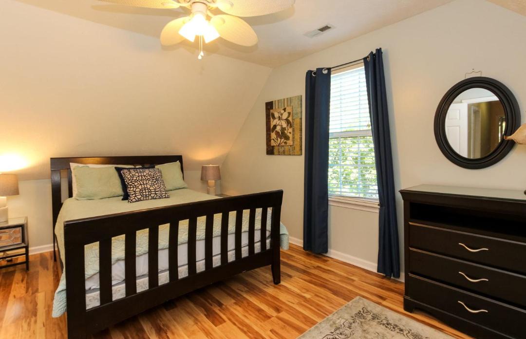 Photo of Bedroom in Leesburg