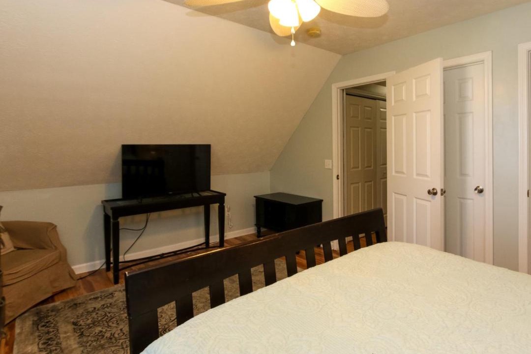 Photo of Bedroom in Leesburg