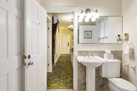 Photo of Bathroom in Key West Historic District