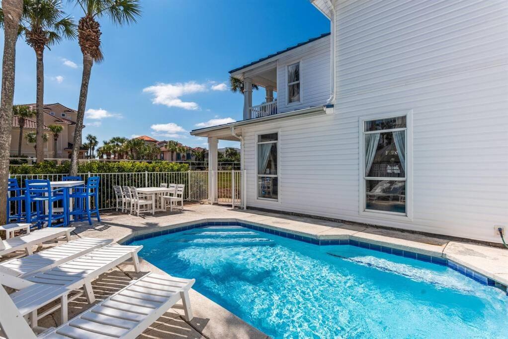 Photo of Others in Crystal Shores