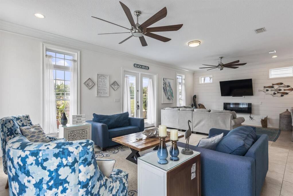 Photo of Others in Crystal Shores