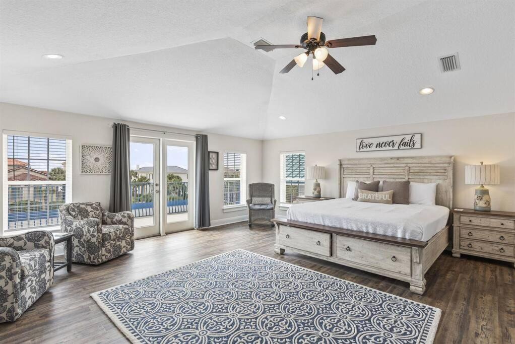 Photo of Others in Crystal Shores