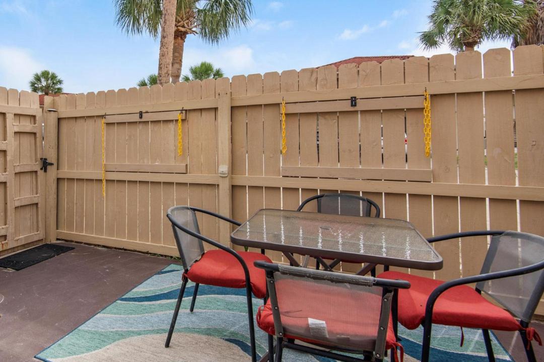 Photo of Patio Balcony in Miramar Beach