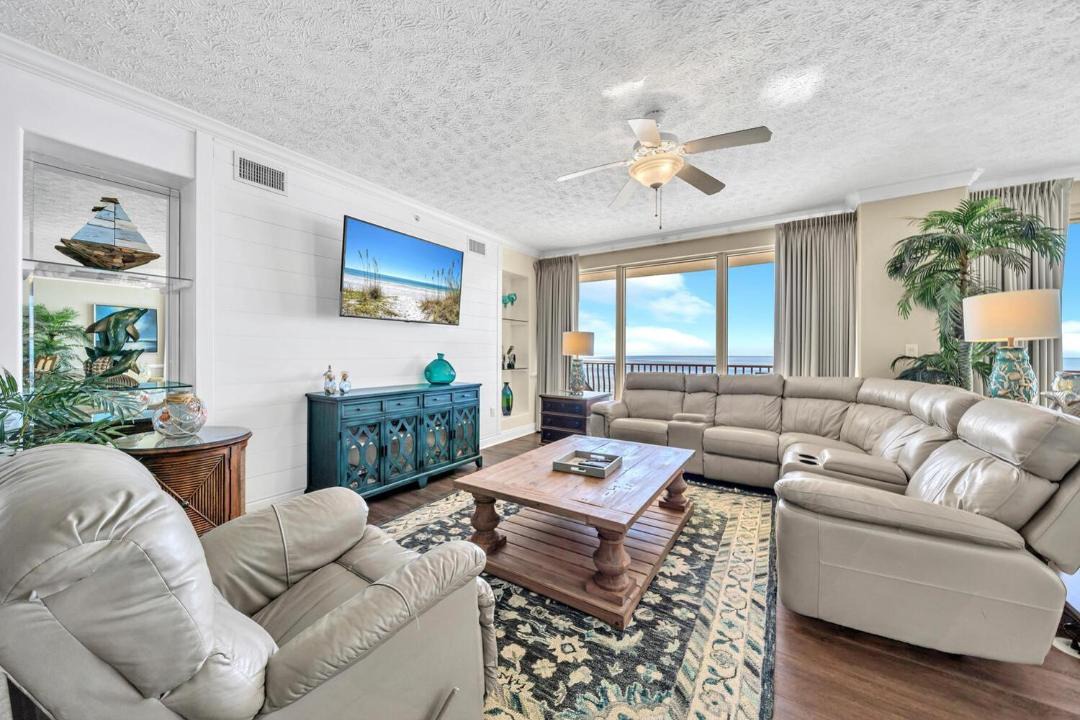 Photo of Livingroom in Gulf Lagoon Beach