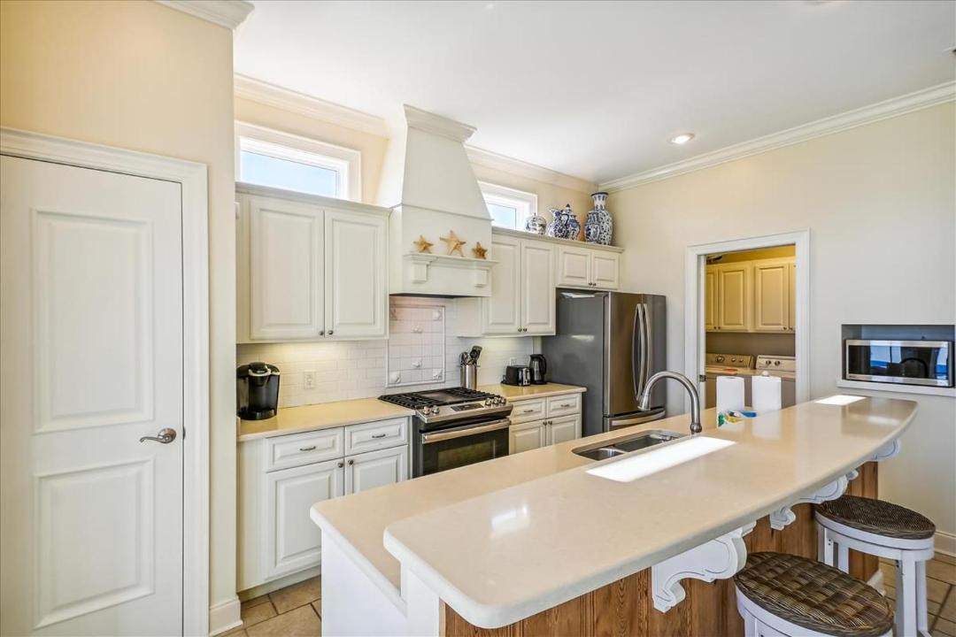 Photo of Kitchen in Seacrest