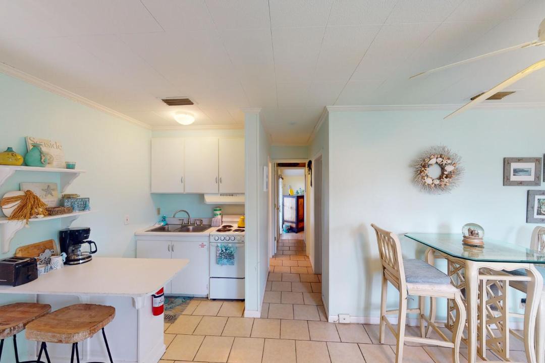 Photo of Kitchen in Laguna Beach