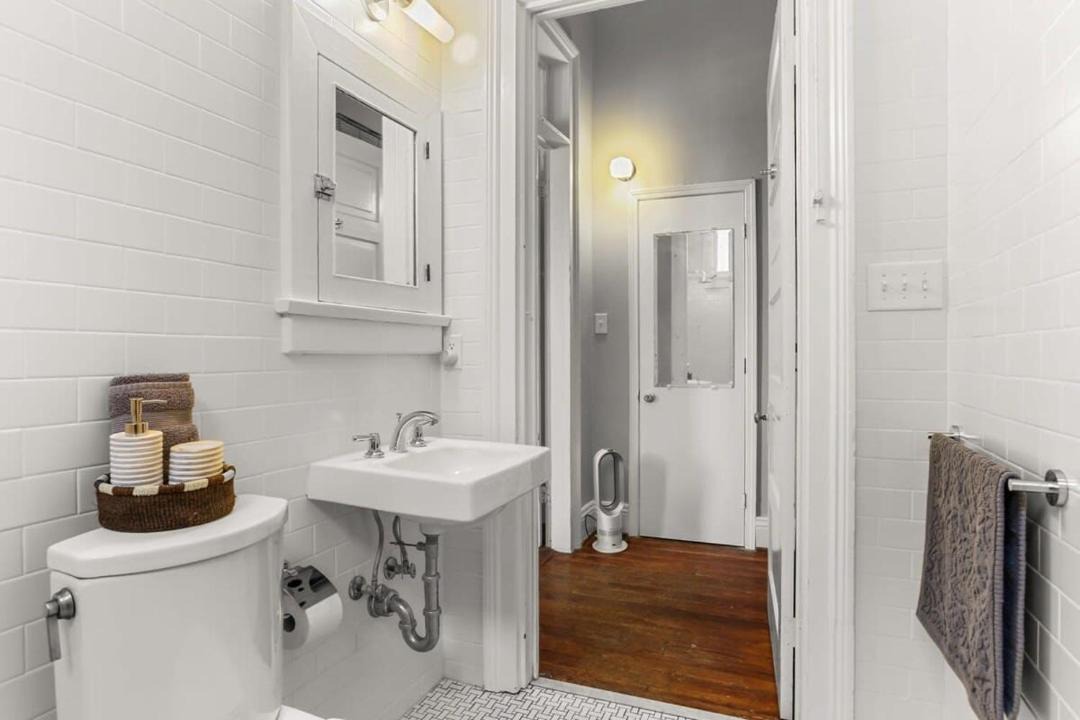 Photo of Bathroom in Esplanade Ridge