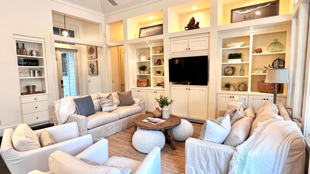 Photo of Livingroom in Rosemary Beach