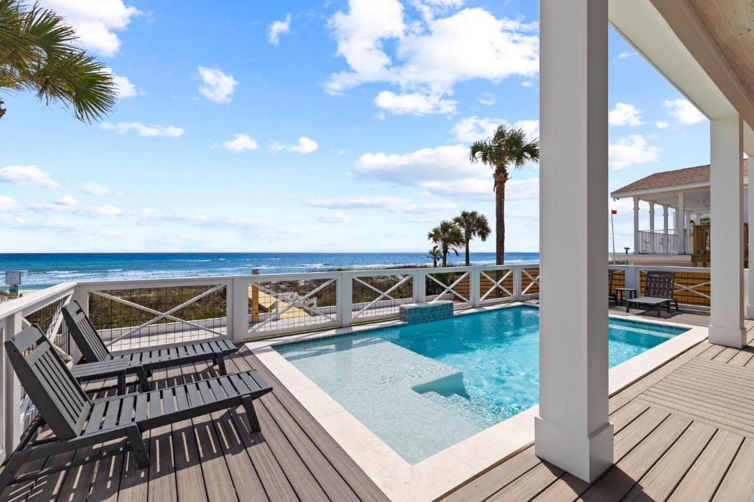 Photo of Patio Balcony in Bahama Beach