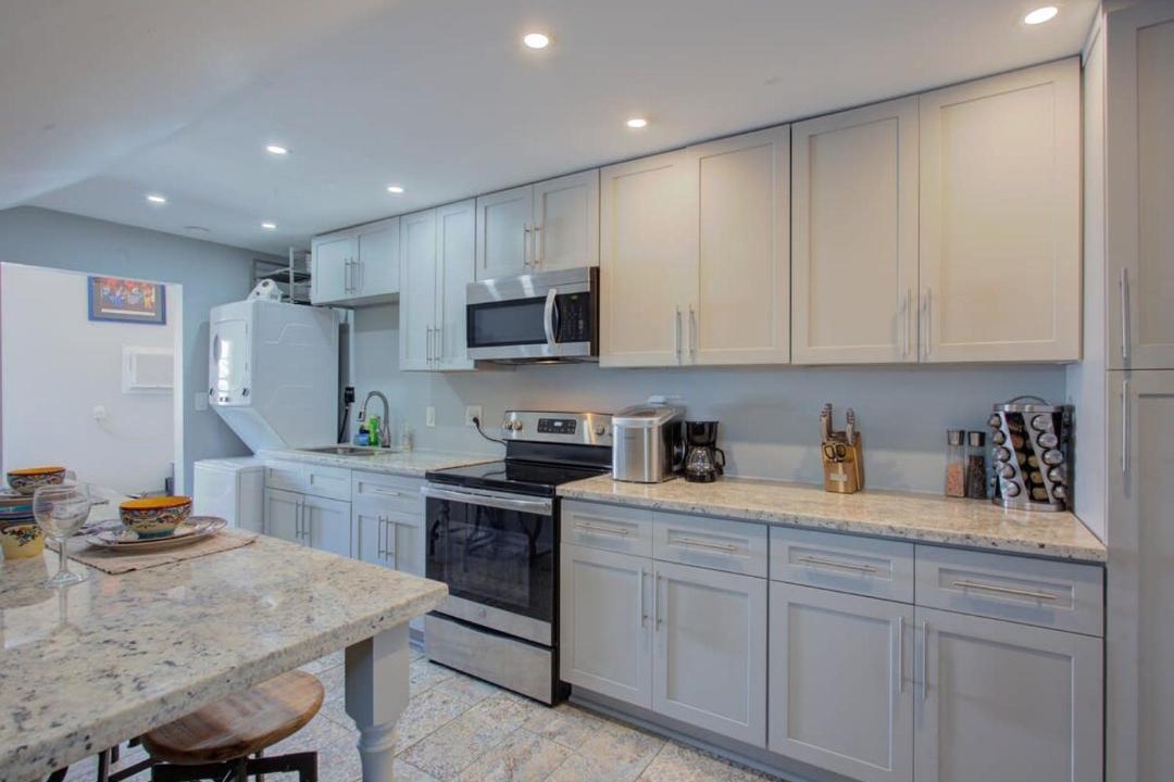 Photo of Kitchen in Mid-City