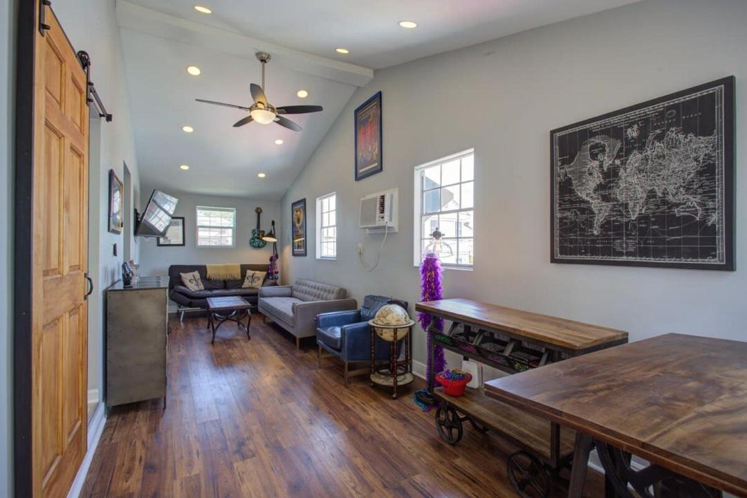 Photo of Others in Mid-City