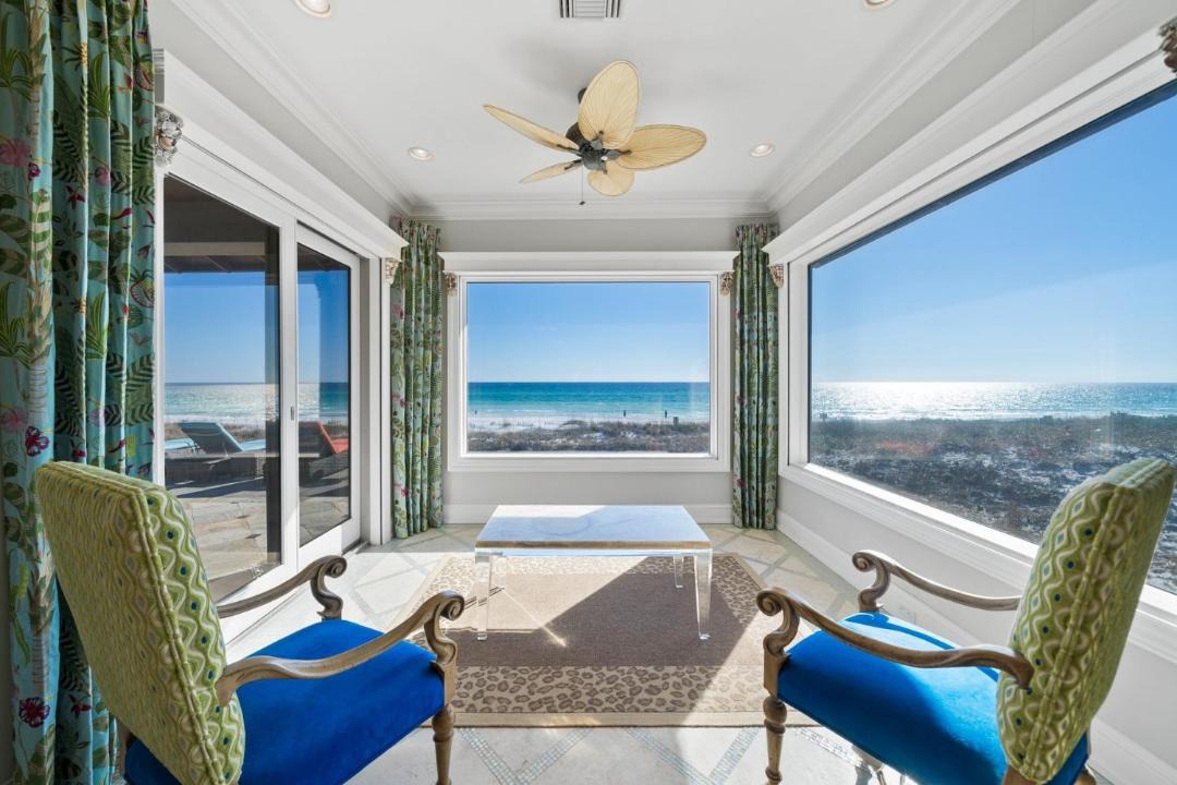 Photo of Patio Balcony in Four Mile Village