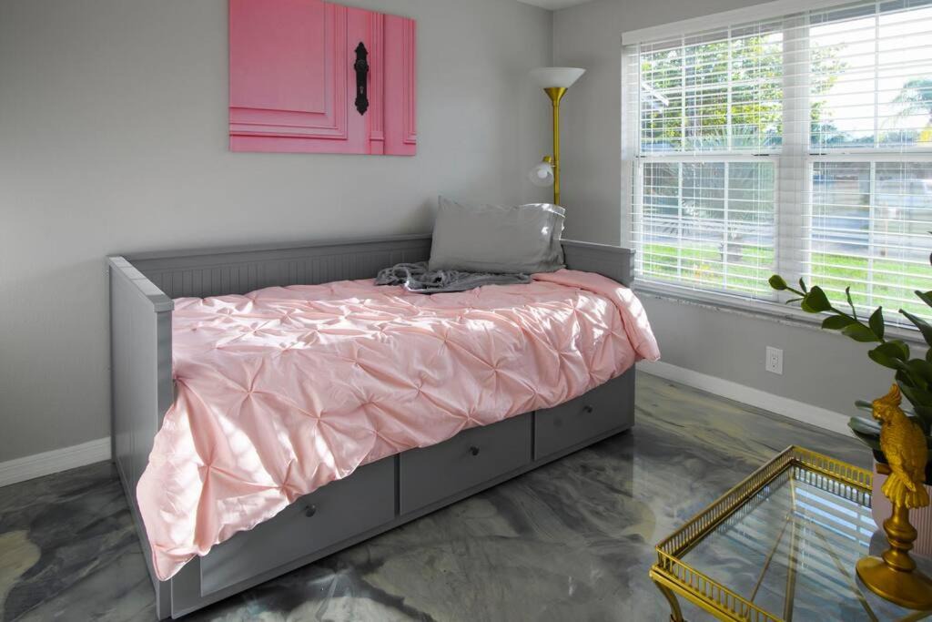 Photo of Bedroom in Seffner Community Alliance