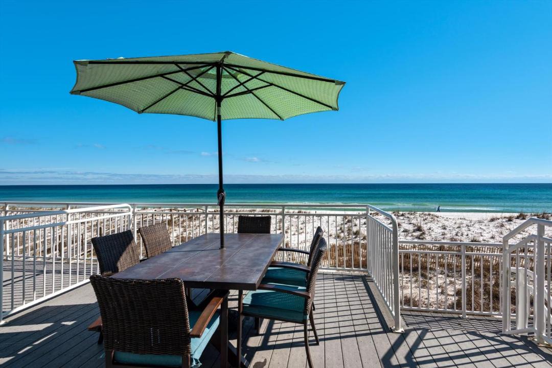 Photo of Patio Balcony in White Sands