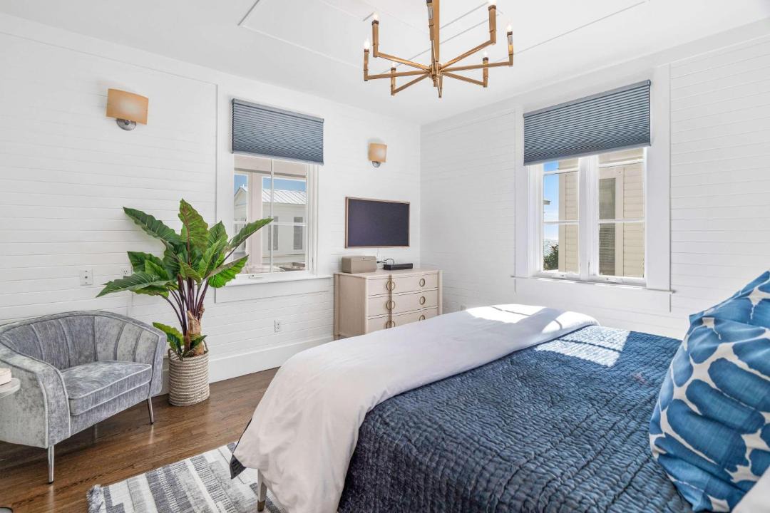 Photo of Bedroom in Seaside