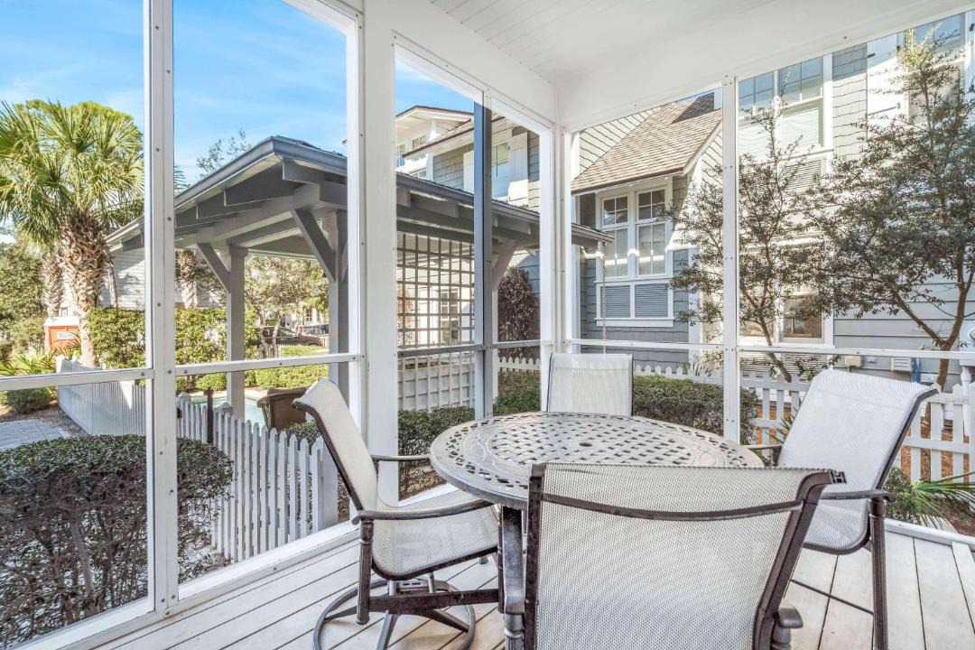 Photo of Patio Balcony in WaterSound Beach