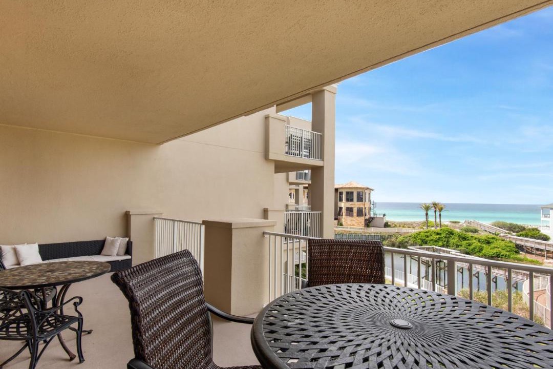 Photo of Patio Balcony in Santa Rosa Beach