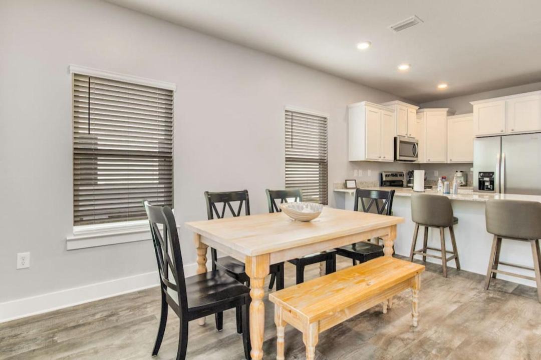 Photo of Kitchen in Pine Forest