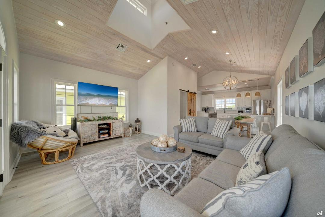 Photo of Livingroom in Lakeside By The Gulf