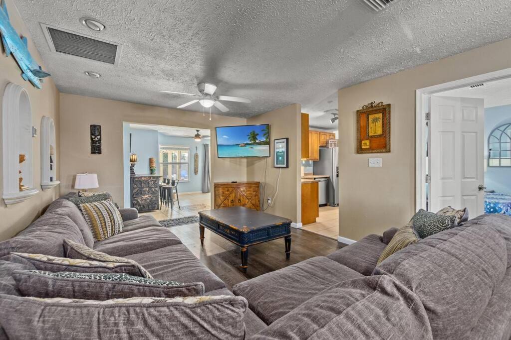 Photo of Livingroom in El Centro Beach