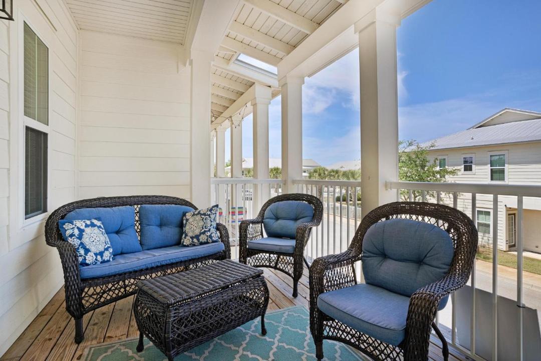 Photo of Patio Balcony in Villages of Crystal Beach