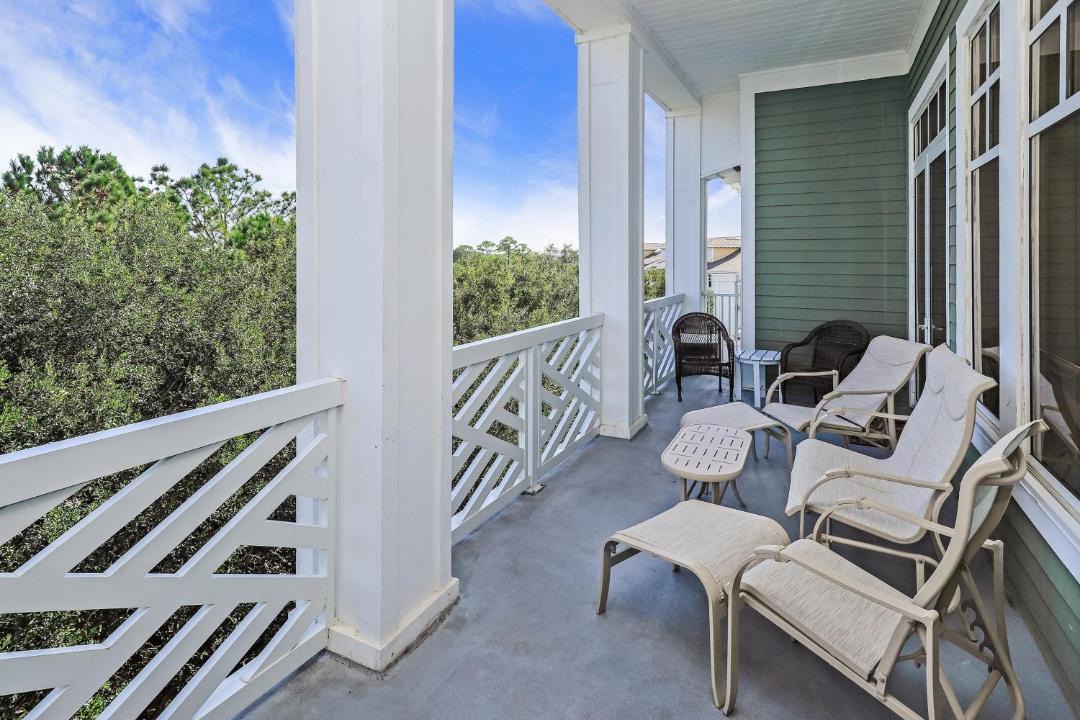 Photo of Patio Balcony in Baytowne Wharf
