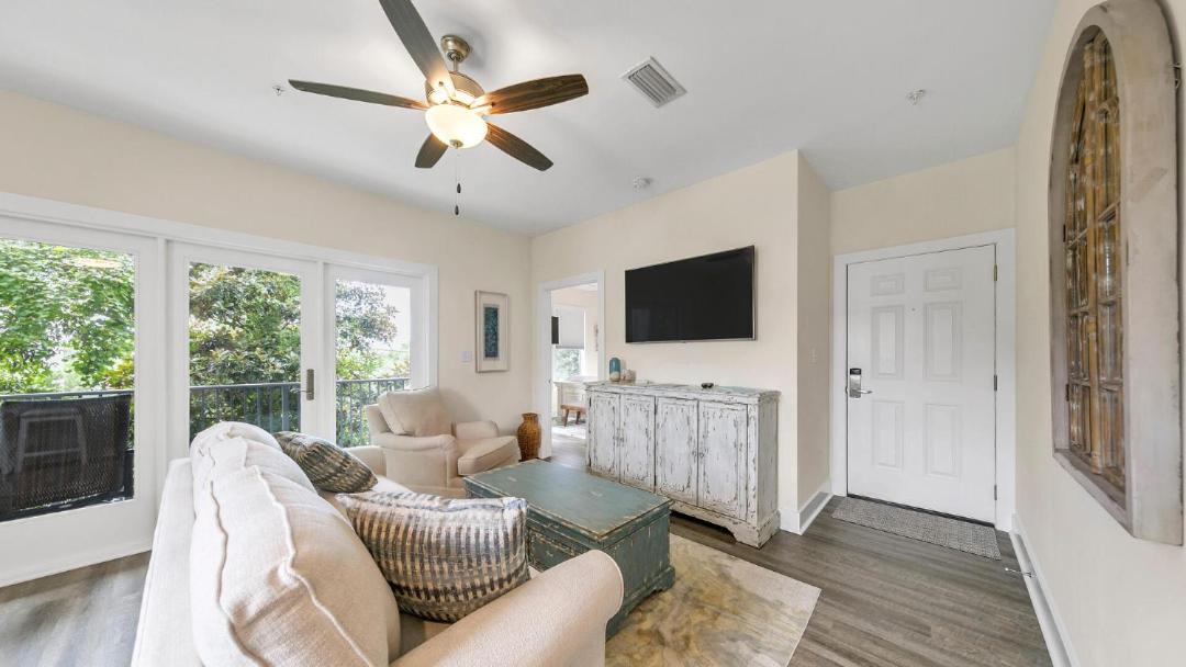 Photo of Livingroom in Santa Rosa Beach