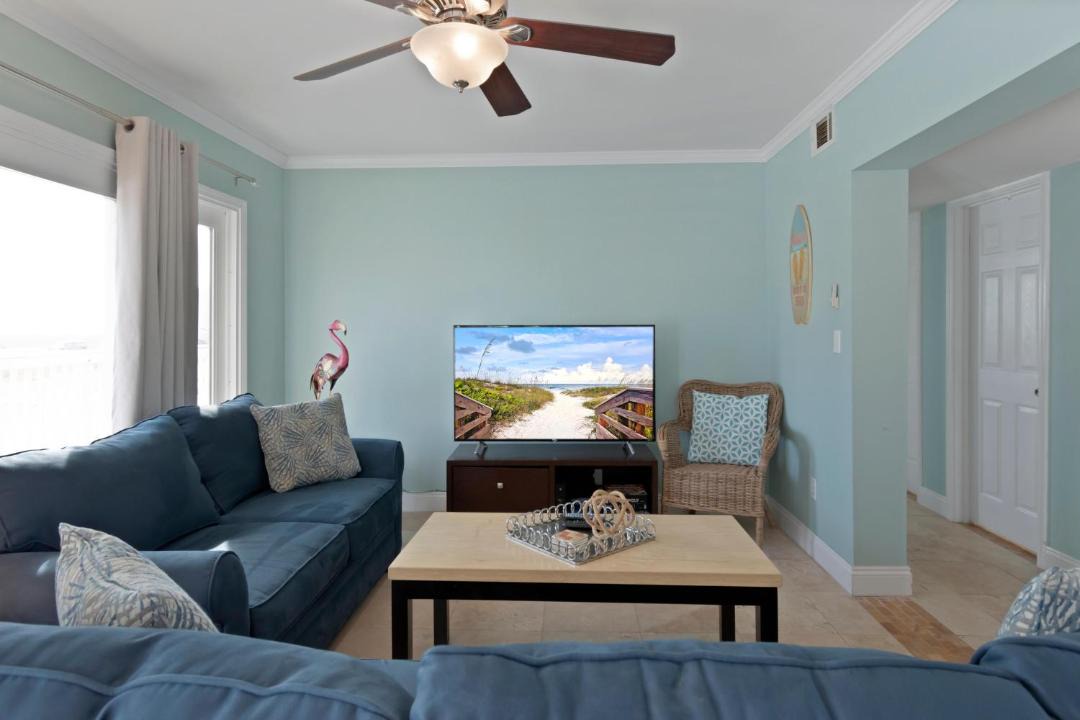 Photo of Livingroom in Navarre Beach