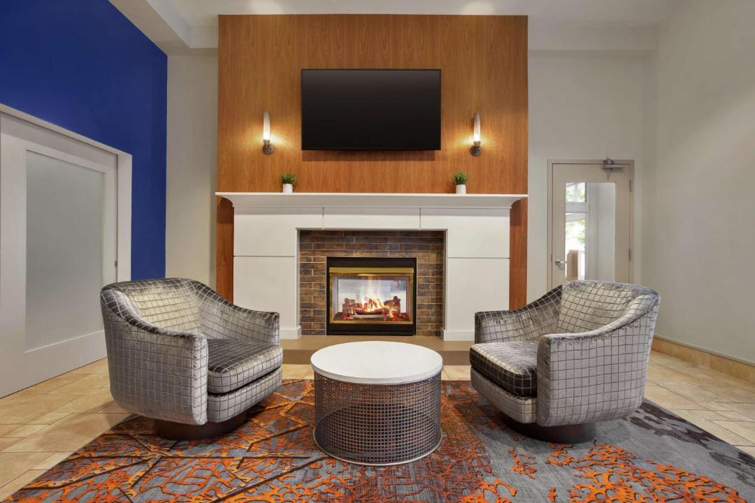 Photo of Livingroom in Arts/Warehouse District