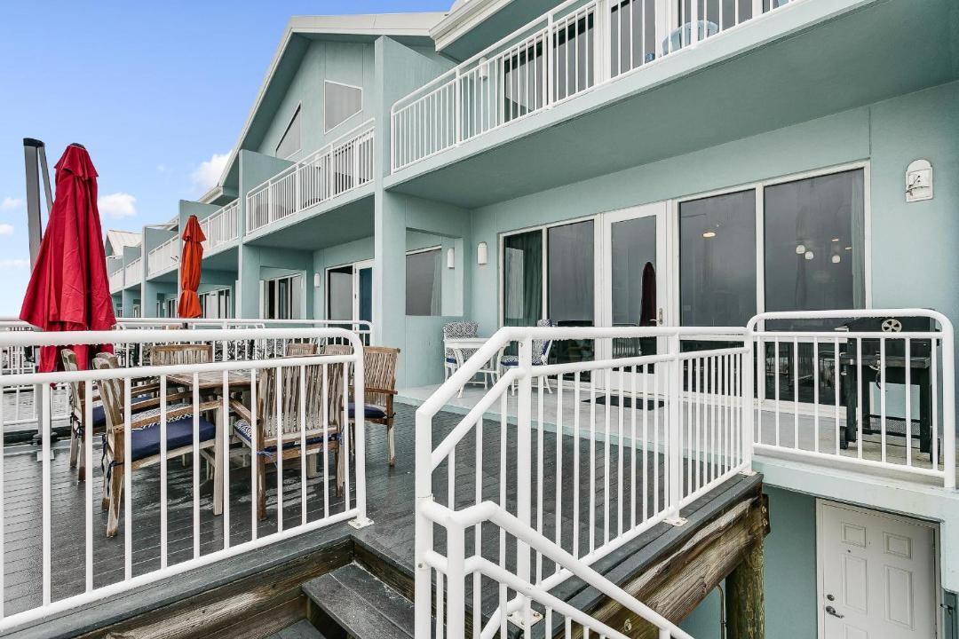 Photo of Patio Balcony in White Sands First