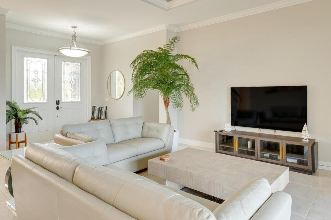 Photo of Livingroom in Port Charlotte