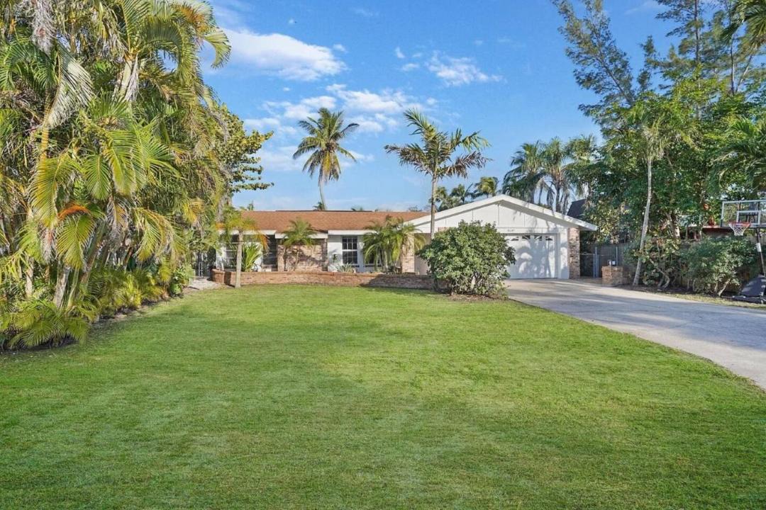 Photo of Others in East Naples