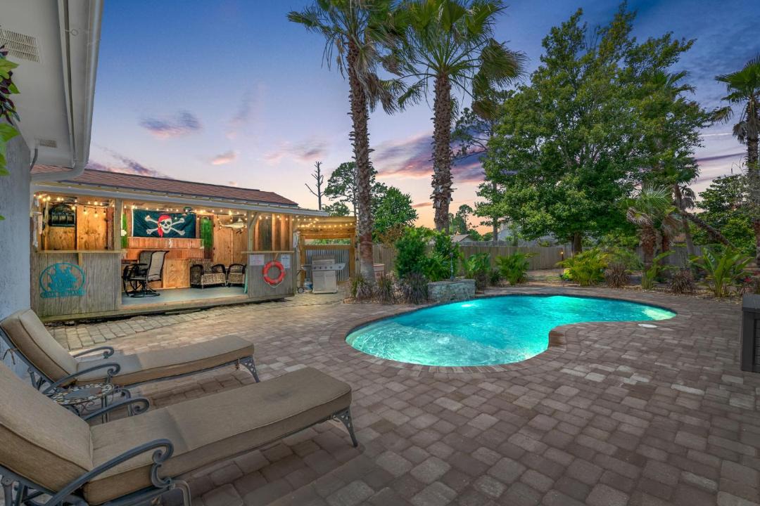 Photo of Outdoor in Thomas Drive