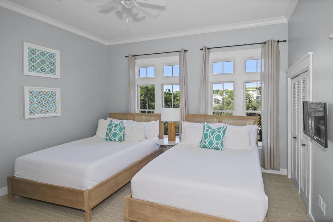 Photo of Bedroom in Beach District