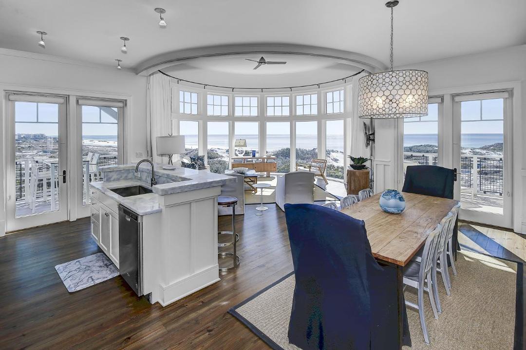 Photo of Livingroom in WaterSound Beach