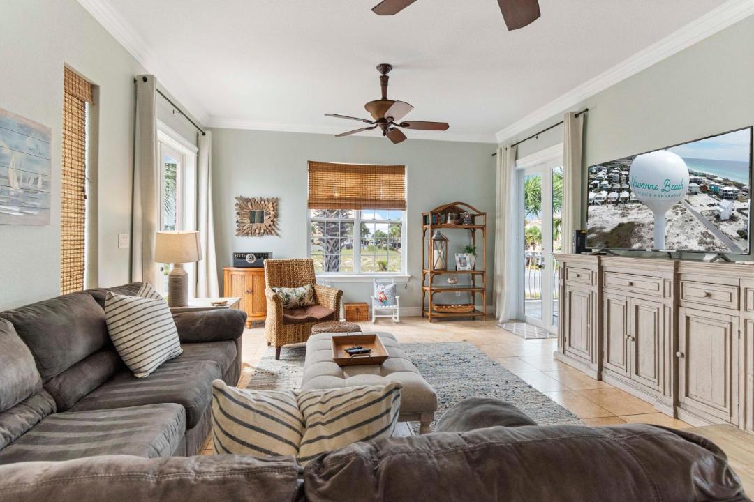 Photo of Livingroom in Navarre Beach