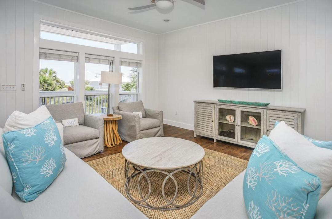 Photo of Livingroom in Grayton Beach
