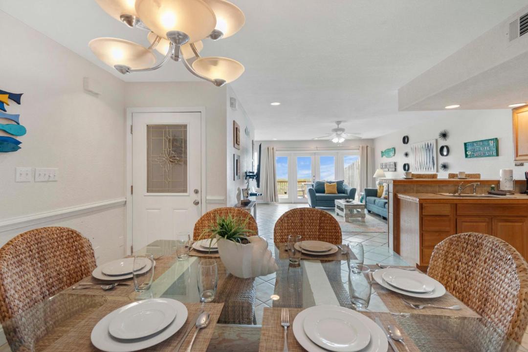 Photo of Livingroom in Navarre Beach