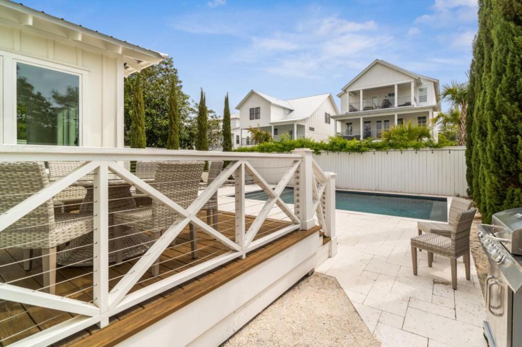 Photo of Patio Balcony in Crystal Beach