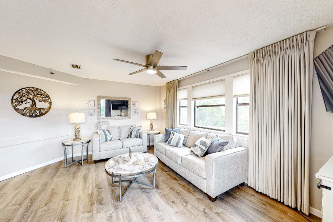 Photo of Livingroom in Gulf Lagoon Beach