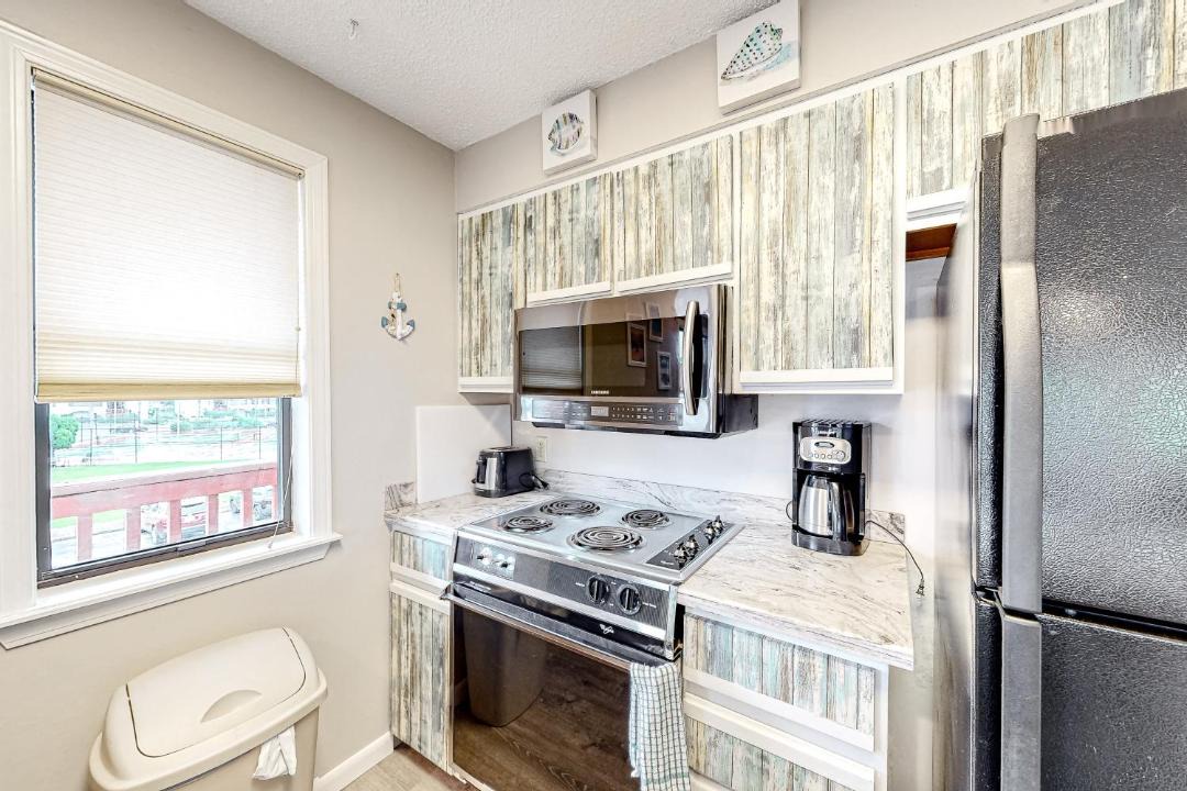 Photo of Kitchen in Gulf Lagoon Beach