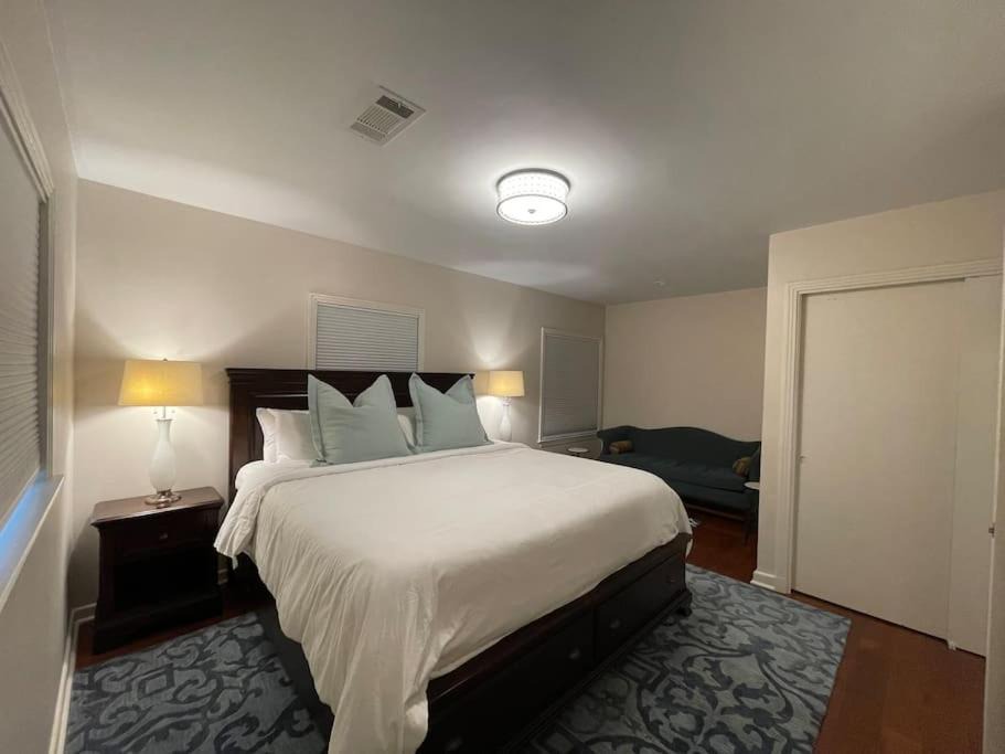 Photo of Bedroom in Mid City South
