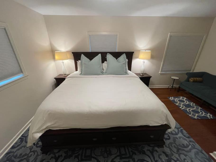Photo of Bedroom in Mid City South