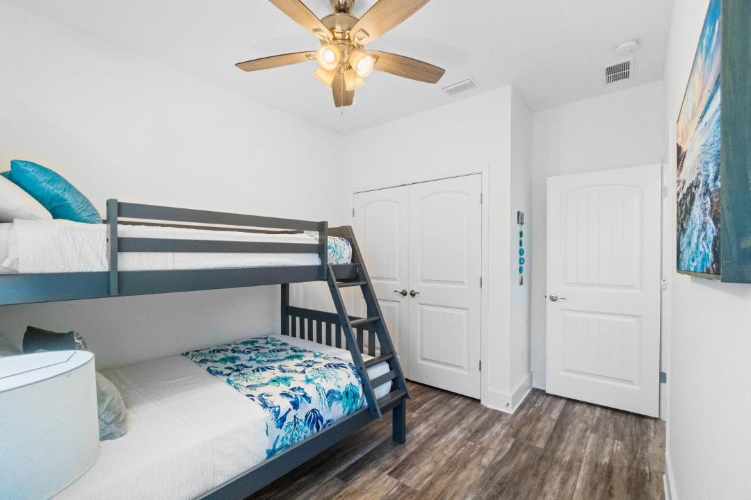 Photo of Bedroom in Ono Island