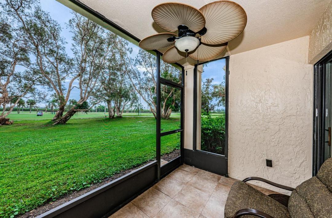 Photo of Patio Balcony in Casa del Mar
