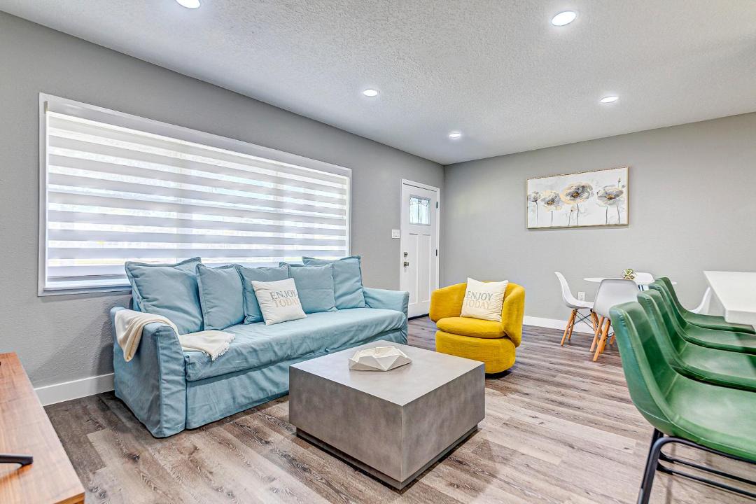 Photo of Livingroom in Venetian Way