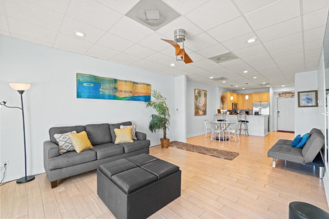 Photo of Livingroom in Pensacola Beach