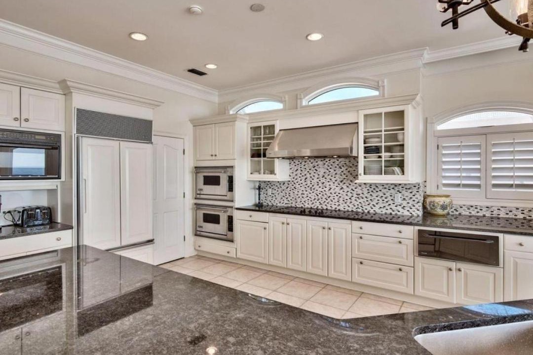 Photo of Kitchen in Crystal Beach